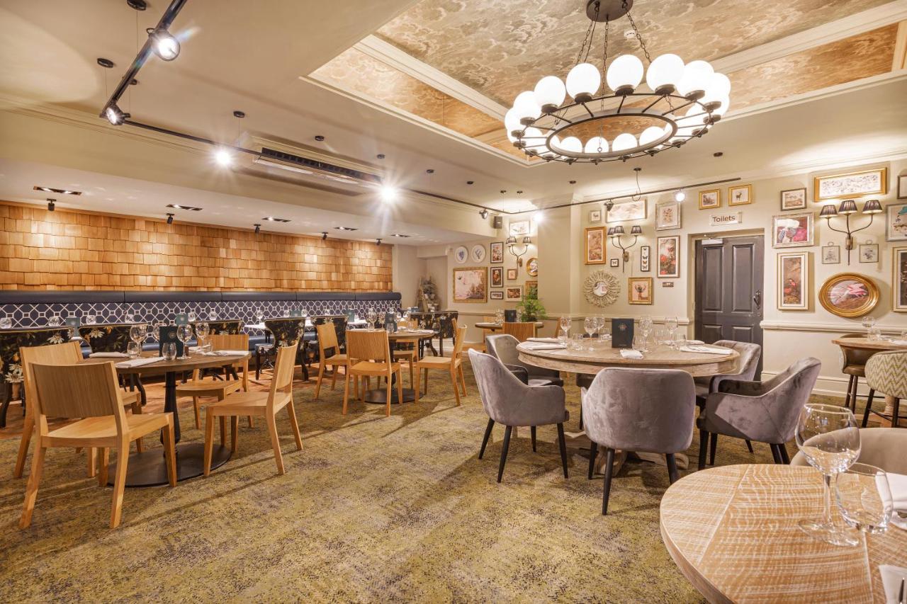 The Wynnstay Hotel, Oswestry, Shropshire Exteriör bild