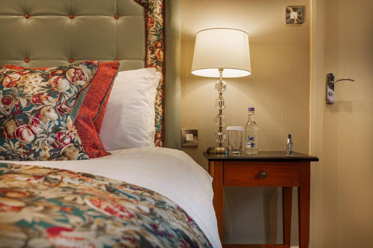 The Wynnstay Hotel, Oswestry, Shropshire Exteriör bild
