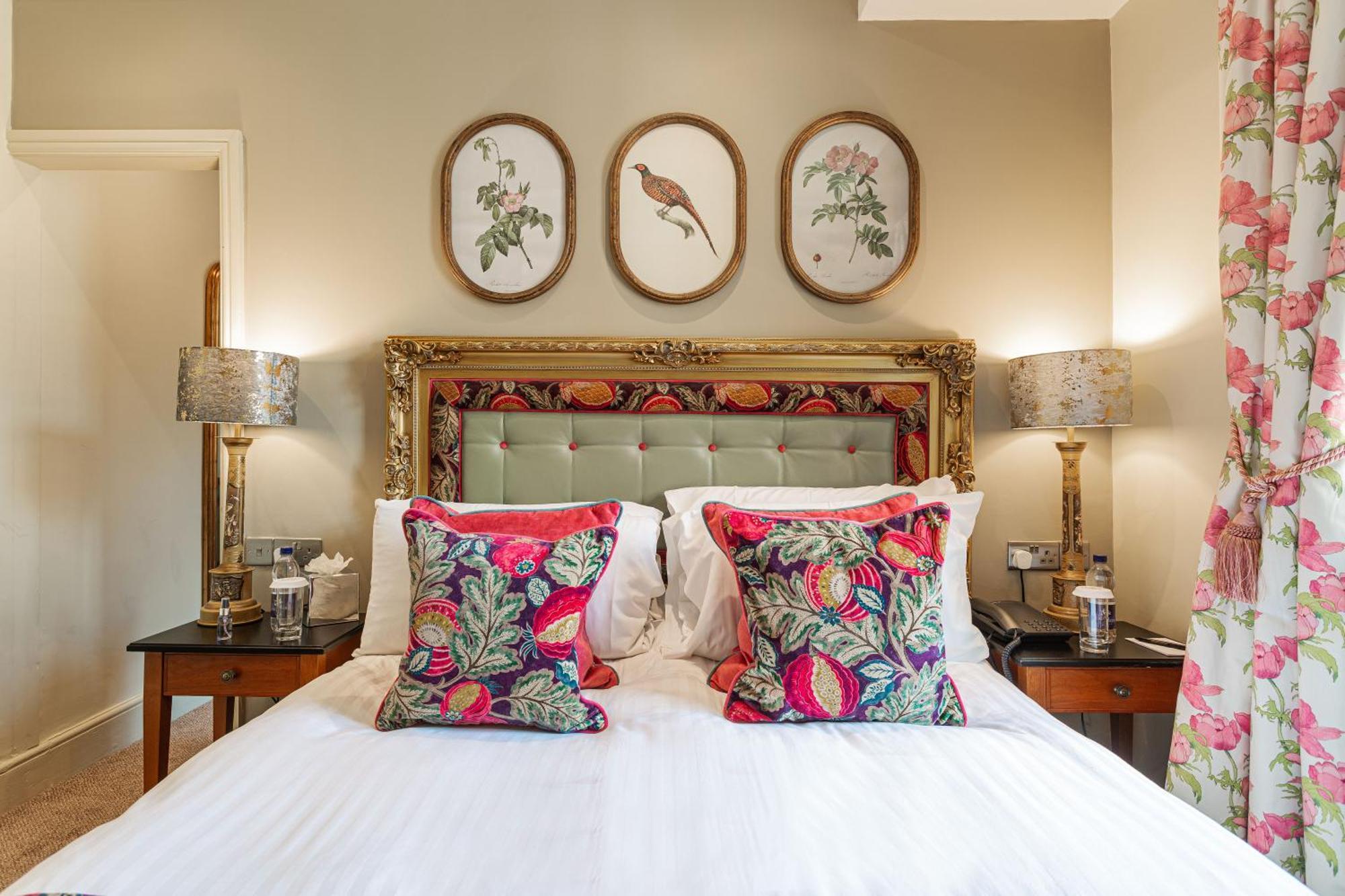 The Wynnstay Hotel, Oswestry, Shropshire Exteriör bild